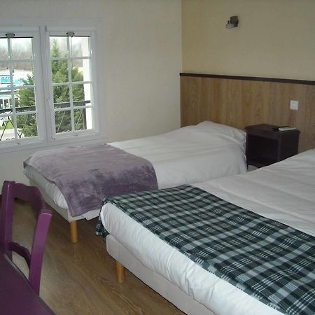 Saint-Hilaire-de-Brethmas Hotel Ecusson מראה חיצוני תמונה