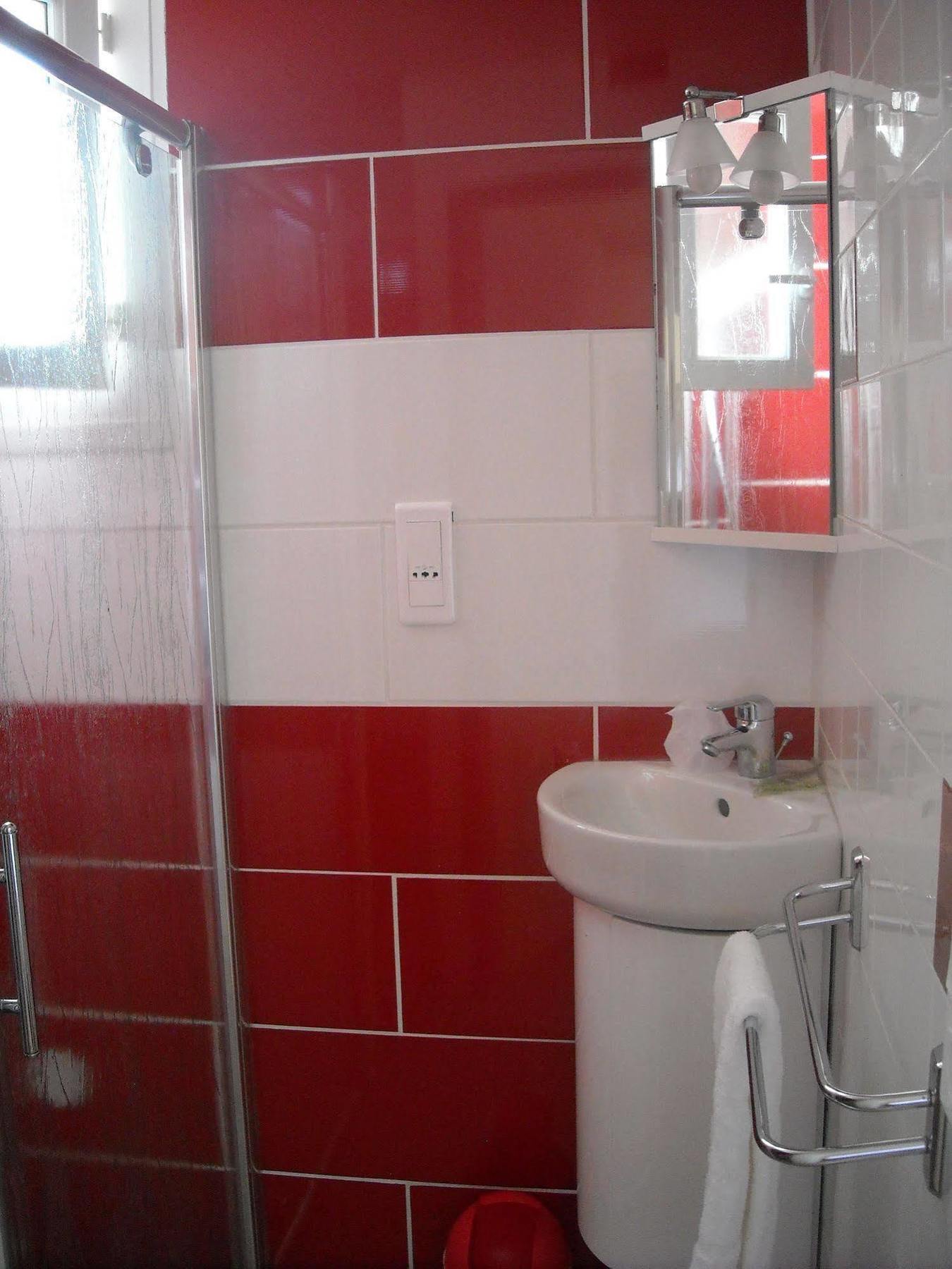 Saint-Hilaire-de-Brethmas Hotel Ecusson מראה חיצוני תמונה