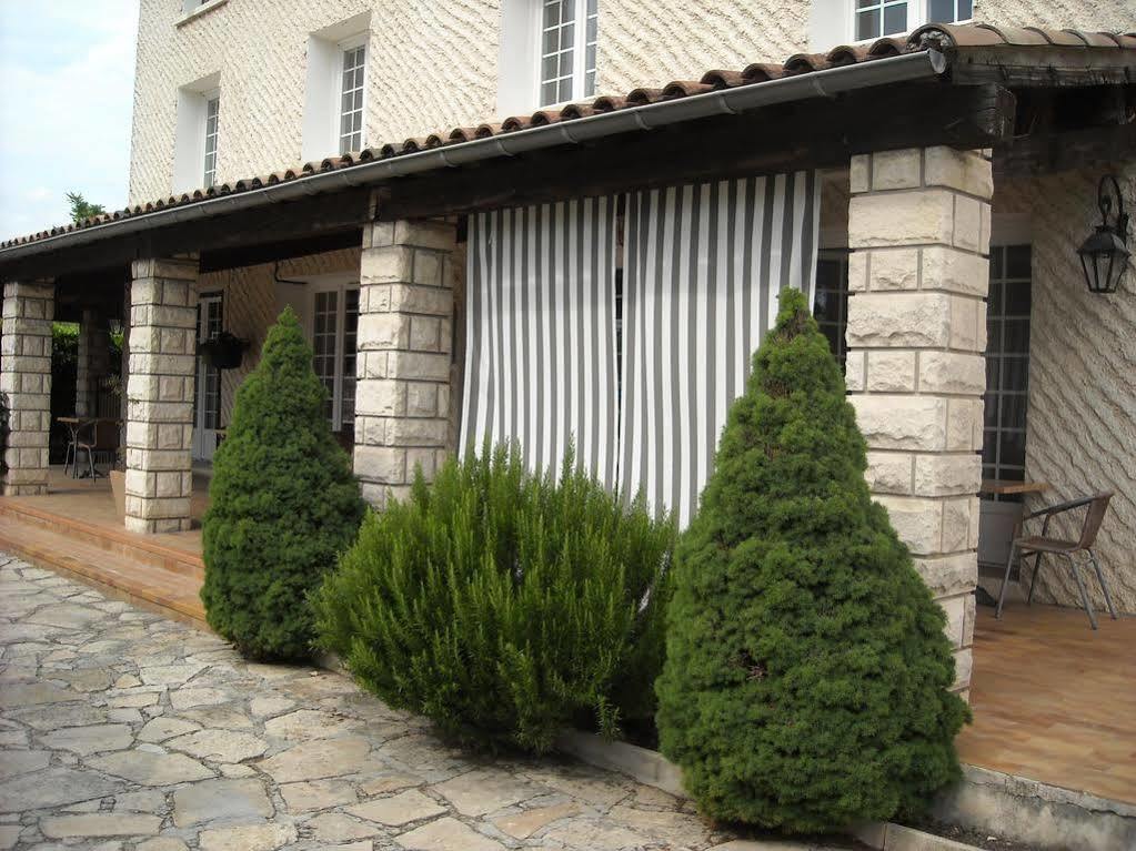 Saint-Hilaire-de-Brethmas Hotel Ecusson מראה חיצוני תמונה