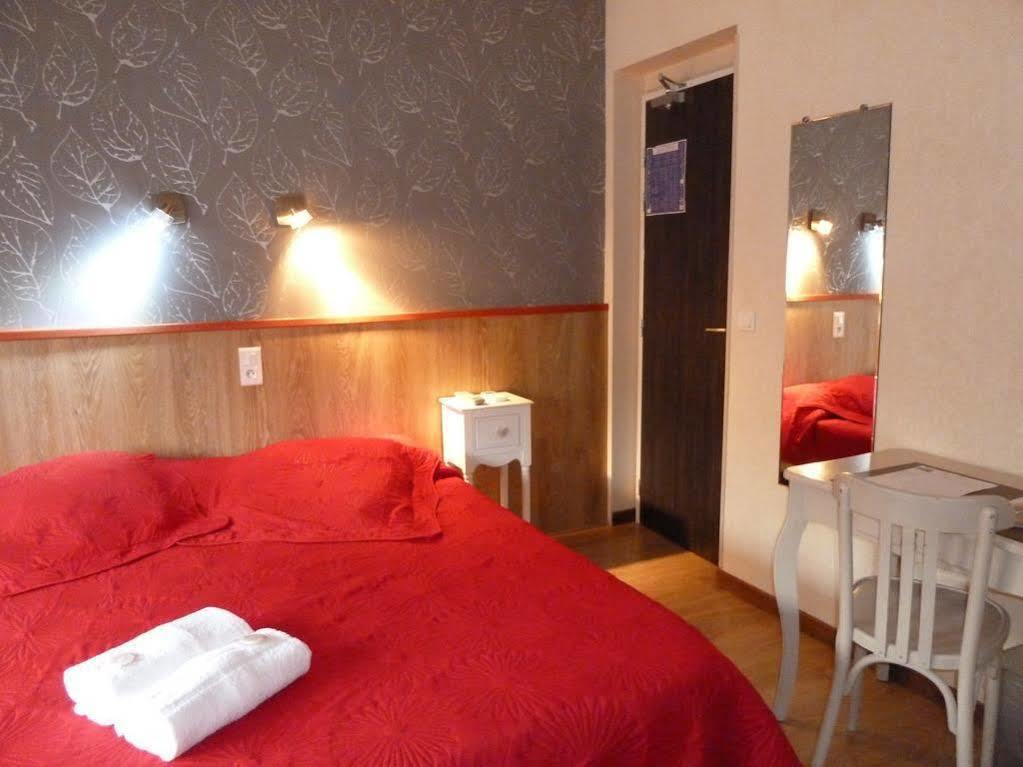 Saint-Hilaire-de-Brethmas Hotel Ecusson מראה חיצוני תמונה